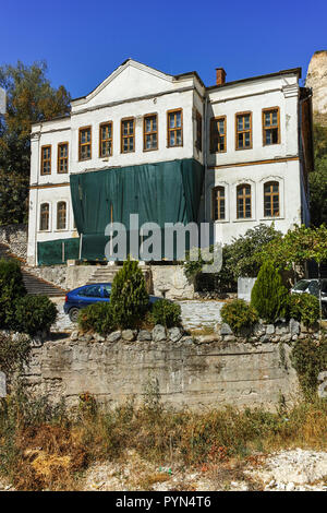 MELNIK, Bulgarien - September 7, 2017: Panorama mit alten Häusern, Melnik, Blagoevgrad, Bulgarien Stockfoto