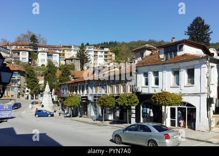 VELIKO Tarnovo, Bulgarien - 11. APRIL 2017: Häuser in der Altstadt von Veliko Tarnovo, Bulgarien Stockfoto