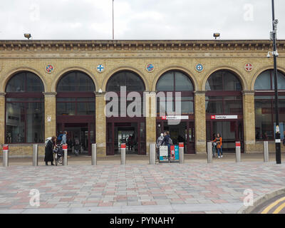 CAMBRIDGE, UK - ca. Oktober 2018: Bahnhof Cambridge Stockfoto