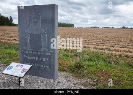 Denkmal in der Nähe der Stelle der Schlacht von Agincourt in Frankreich Stockfoto