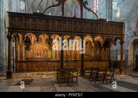 Holz- Chor Bildschirm/Lettner der Cathédrale Notre-Dame de Saint-Bertrand-de-Comminges Kathedrale, Haute-Garonne, Pyrenäen, Frankreich Stockfoto