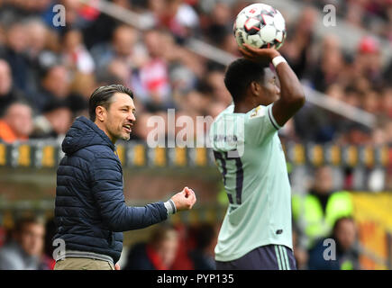 Mainz, Deutschland. 27 Okt, 2018. Fussball: Bundesliga, FSV Mainz 05 vs FC Bayern München, 9. Spieltag. Bayern München Trainer Niko Kovac. Credit: Torsten Silz/dpa/Alamy leben Nachrichten Stockfoto