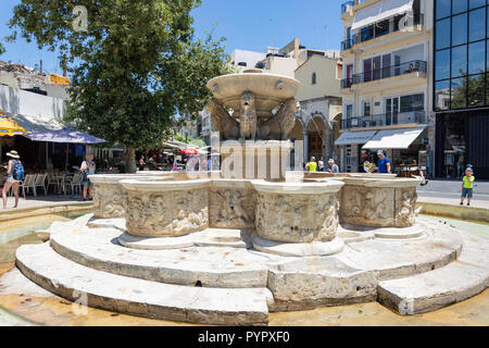 Venezianische Morosini Brunnen Lions, Ort El Venizelou, Heraklion (irakleio), Irakleio Region, Kreta (Kriti), Griechenland Stockfoto