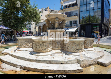 Venezianische Morosini Brunnen Lions, Ort El Venizelou, Heraklion (irakleio), Irakleio Region, Kreta (Kriti), Griechenland Stockfoto