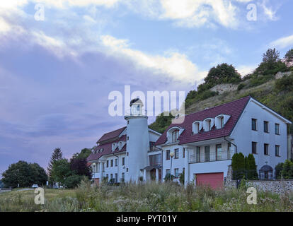 Devin, in der Nähe von Bratislava, Slowakei, am Abend Stockfoto