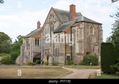 Torhaus der Butley Priory, Butley, Suffolk, England, Grossbritannien unter Vor William de Geystone (1311-1322) Stockfoto