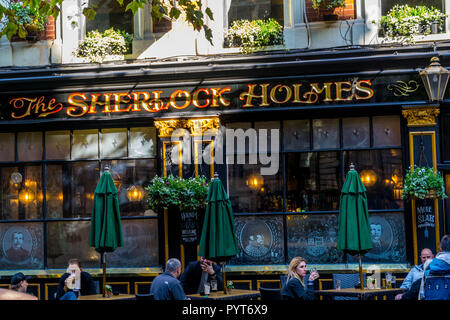 Der Sherlock Holmes Public House und Restaurant 10-11 Northumberland Street St. James, London, England Stockfoto