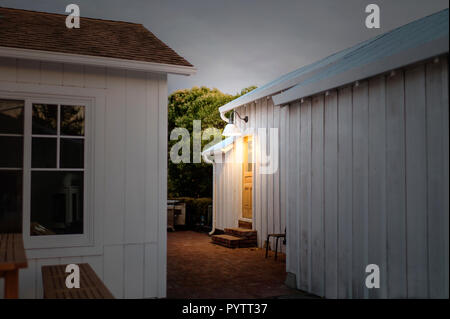 Licht im Haus Tür. Stockfoto