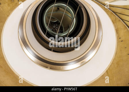 Innere Bilder der neuen Blavatnik Schule der Regierung Gebäude Oxford Stockfoto