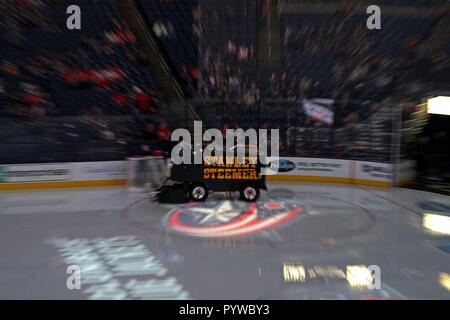 Columbus, OH, USA. 30 Okt, 2018. Ein Blick auf die Stanley Steemer zamboni vor einem Spiel zwischen den Detroit Red Wings und den Columbus Blue Jackets in der Nationwide Arena in Columbus, OH. Aaron Doster/CSM/Alamy leben Nachrichten Stockfoto