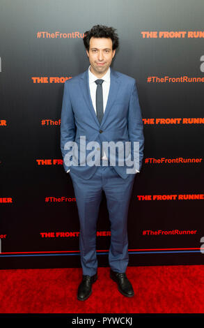 New York, Vereinigte Staaten. 30 Okt, 2018. New York, NY - 30. Oktober 2018: Alex Karpovsky besucht Premiere Spitzenreiter im Museum für Moderne Kunst Credit: Lev radin/Alamy leben Nachrichten Stockfoto