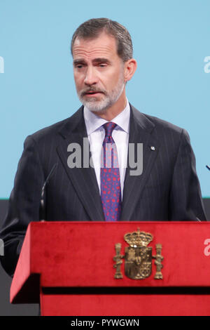 Madrid, Spanien. 31 Okt, 2018. König Felipe VI. von Spanien bei der Lesung der spanischen Verfassung im anlässlich des 40. Jahrestages seiner Genehmigung durch den Kongress mit dem Cervantes Institut am 31. Oktober 2018 in Madrid, Spanien. Oktober 31, 2018. Credit: Jimmy Olsen/Medien Punch *** Keine Spanien***/Alamy leben Nachrichten Stockfoto