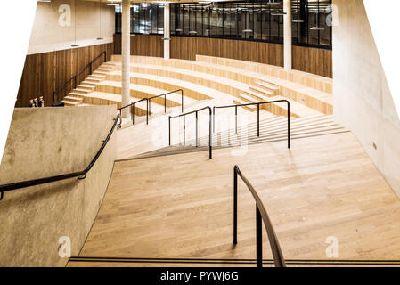 Innere Bilder der neuen Blavatnik Schule der Regierung Gebäude Oxford Stockfoto