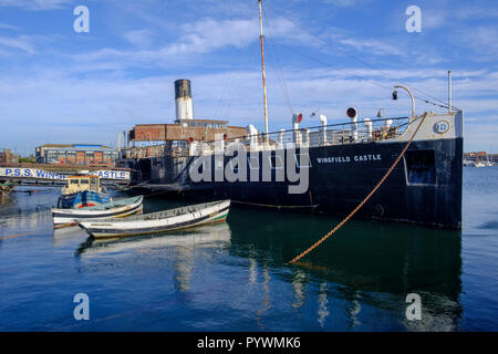 PS Wingfield Schloss im Museum von Hartlepool das Museumsschiff ist schwimmende Ausstellung auf der Jackson Dock Teil von Hartlepool Maritime Erfahrung Stockfoto