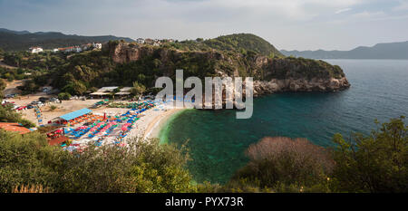 Große Kiesel-strand (Türkisch; Buyuk Cakil Plajı) in Kas in der Türkei Stockfoto