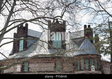 PRINCETON, New Jersey, 14. April 2017: Details der romanischen Architektur sind auf Alexander Hall an der Princeton University. Stockfoto
