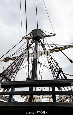 Replik des Nao Victoria Hafen Malaga, Spanien Stockfoto