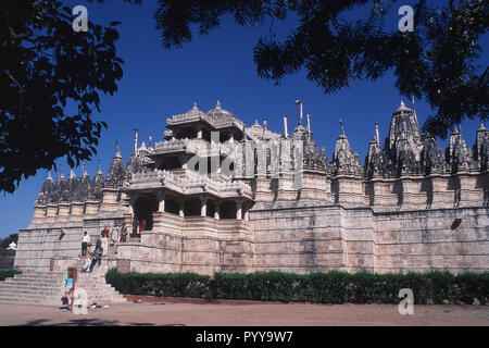 Parshavanath Chaumukha Jain Temple, Ranakpur, Rajasthan, Indien, Asien Stockfoto