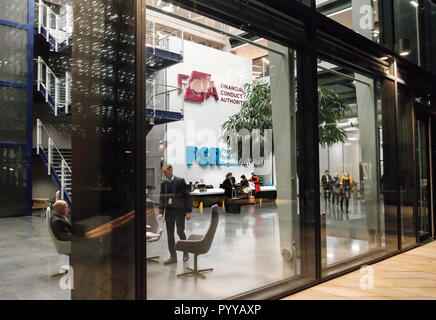 Die neue UK Financial Conduct Authority zentrale Bürogebäude bei 12 Versuchen, Square, internationalen Viertel, Stratford, East London, 2018 Stockfoto