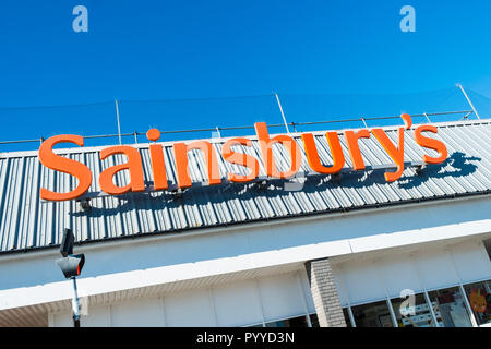 Ein Sainsbury Supermarkt. Stockfoto