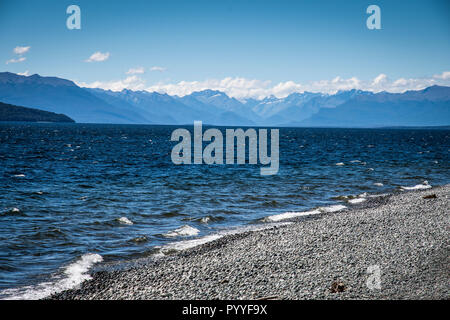 Der wunderschöne See Te Michael in den Fiordland National Park in Neuseeland Stockfoto