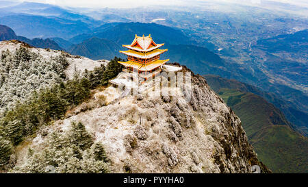 Golden Temple auf Wanfo Peak, guter Lage: Emeishan oder Emei Berg, Provinz Sichuan, China Stockfoto