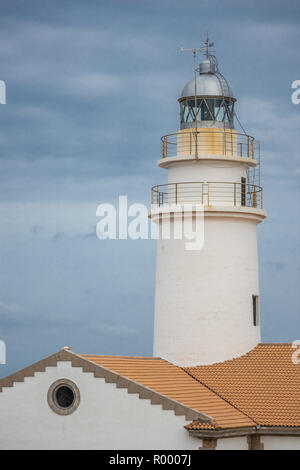 Capdepera Leuchtturm, Weit de Capdepera, in Punta de Capdepera, Cala Ratjada, Capdepera, Mallorca, Balearen, Spanien Stockfoto