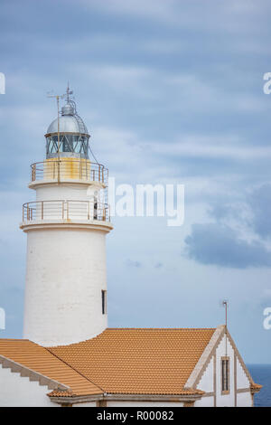 Capdepera Leuchtturm, Weit de Capdepera, in Punta de Capdepera, Cala Ratjada, Capdepera, Mallorca, Balearen, Spanien Stockfoto