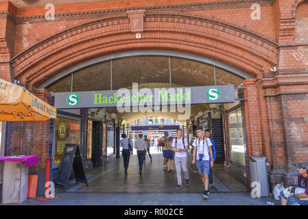 S-Bahnhof, Ferse Maulwurf, Markt, Mitte, Berlin, Deutschland, S-Bahnhof Hackescher Markt, Mitte, Deutschland Stockfoto