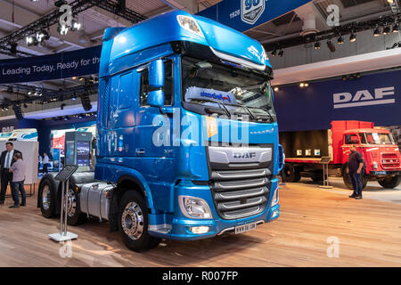 HANNOVER, Deutschland - 27.September 2018: DAF XF 530 FT SSC Traktor Stapler auf der Hannover IAA Nutzfahrzeuge Motor Show präsentiert. Stockfoto