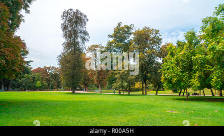 Schöne Aussicht von Parco Sempione in Mailand. Stockfoto