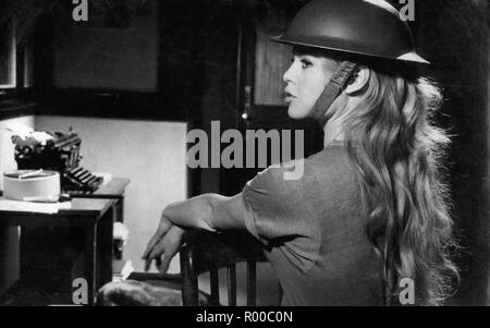 Babette s' en va-t-En Guerre Babette in den Krieg Jahr zieht: 1959 - Frankreich Regie: Christian-Jaque Brigitte Bardot Stockfoto