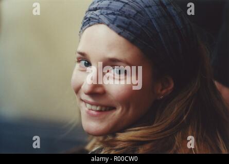 Tout Va Bien, auf s'en va - Frankreich Jahr: 2000 Regie: Claude Mourieras Natacha Regnier Stockfoto