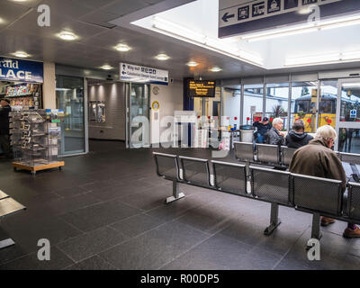 Den Bahnhof Fort William Wartezimmer in den schottischen Highlands Stockfoto