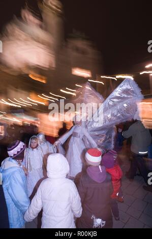 Wien, Weihnachtsmarkt Karlsplatz - Wien, Weihnachtsmarkt vor St. Charles Church Stockfoto