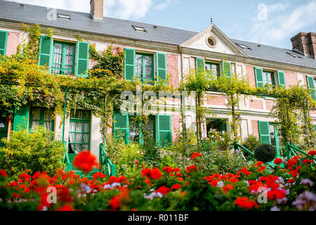 Haus und Garten von Claud Monet, berühmte französische ...