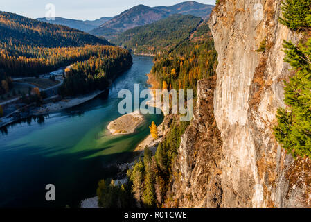 Pend Oreille River an der Grenze Damm im Nordosten von Washington State. USA. Stockfoto