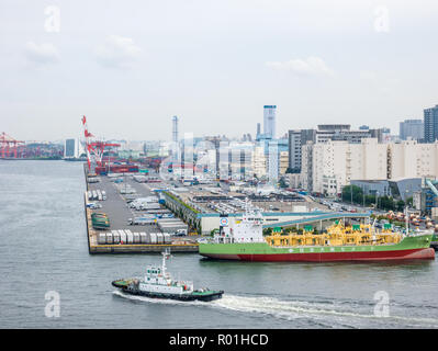 Tokio, Japan, 12. September 2018. Hafen von Tokyo ist eine der geschäftigsten Seehäfen im Pazifischen Ozean Becken mit 100 Millionen Tonnen Fracht umgeschlagen annuall Stockfoto