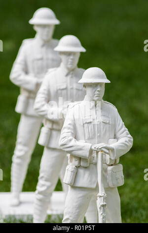 London, Großbritannien. 31. Oktober 2018. "Verlorenen Soldaten'. Jeder erinnert der Künstler Mark Humphrey verfügt über 6 Kunstwerke um Canary Wharf in Verbindung mit der Royal British Legion 100 Jahre seit dem Ende des Weltkrieges 1918 Wprld Kredit zu gedenken: Amer ghazzal/Alamy leben Nachrichten Stockfoto