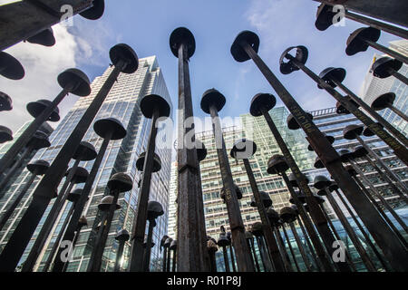 London, Großbritannien. 31. Oktober 2018. "Verlorenen Soldaten'. Jeder erinnert der Künstler Mark Humphrey verfügt über 6 Kunstwerke um Canary Wharf in Verbindung mit der Royal British Legion 100 Jahre seit dem Ende des Weltkrieges 1918 Wprld Kredit zu gedenken: Amer ghazzal/Alamy leben Nachrichten Stockfoto