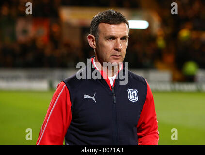 Kilmac Stadion, Dundee, Großbritannien. 31 Okt, 2018. Ladbrokes Premiership Fußball, Dundee v Keltischen; Dundee Manager Jim mcintyre Credit: Aktion plus Sport/Alamy leben Nachrichten Stockfoto