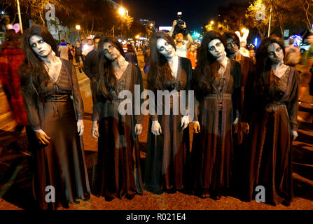 West Hollywood, USA. 31 Okt, 2018. WEST Hollywood, CA - 31. OKTOBER: Eine allgemeine Ansicht der Atmosphäre am 31. Oktober 2018 in West Hollywood Halloween Caranval in West Hollywood, Kalifornien. Credit: Barry King/Alamy leben Nachrichten Stockfoto