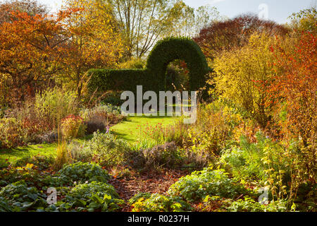 Köln, Lincolnshire, Großbritannien. 31 Okt, 2018. UK Wetter: Ein heller Tag nach einer Nacht Frost in Halle, Germany. Lincolnshire, Großbritannien. 31 Okt, 2018. Quelle: LEE BEEL/Alamy leben Nachrichten Stockfoto