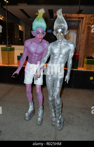 New York, USA. 31. Okt 2018. Daniel Sinasohn und Frankie Grande Credit: Erik Pendzich/Alamy leben Nachrichten Stockfoto