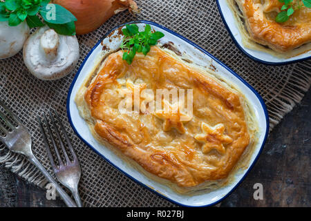 Steak und mushroom Pie - Ansicht von oben Stockfoto