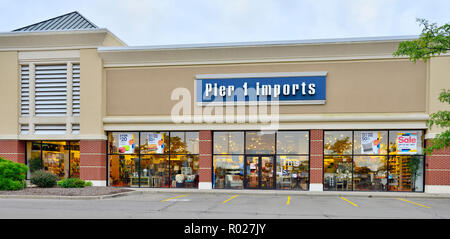 Vor Pier 1 Einfuhren, Kette von Einzelhändlern eingeführte Möbel und Dekor Elemente, Ithaca NY, USA Stockfoto