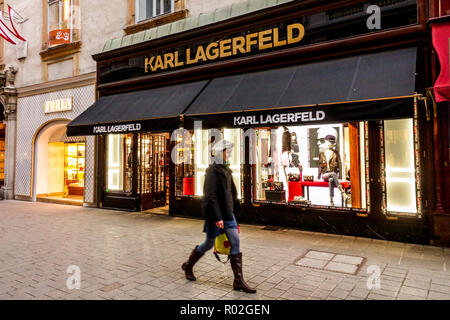 Wiener Einkaufsstraßen, Kohlmarkt, Karl Lagerfeld, Wien Kohlmarkt Wien Österreich Europa Stockfoto
