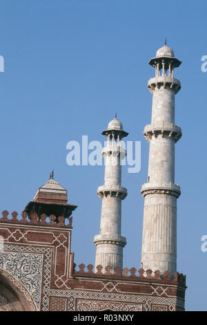 Minarett von Akbars Grab, Sikandra, Agra, Uttar Pradesh, Indien, Asien Stockfoto