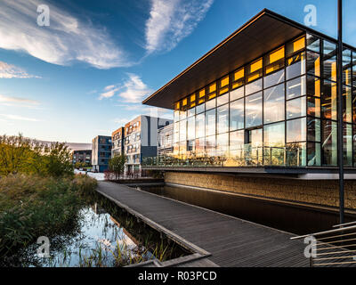 Hauser Forum & Broers Building & West, Cambridge West Science Site - Innovation Center & West Cafe am West Cambridge Standort der Universität Cambridge Stockfoto