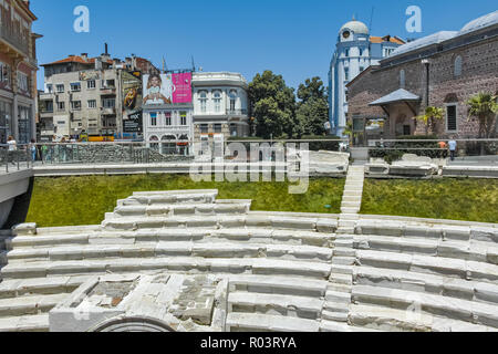 PLOVDIV, Bulgarien - 10. Juni 2017: dzhumaya Moschee und Römischen Stadion in der Stadt von Plovdiv, Bulgarien Stockfoto